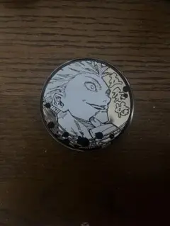 呪術廻戦　シルバー缶バッジ　五条悟