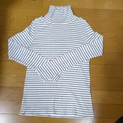 UNIQLO ストライプ タートルネック