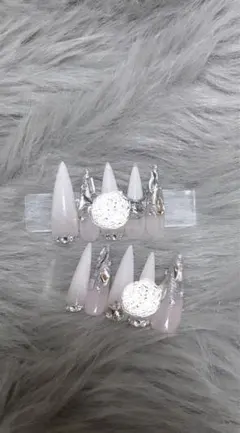 ネイルチップ　ベイビーブーマー