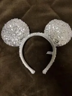 ディズニーカチューシャ シルバー キラキラ