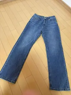 BAYFLOW ブルーストレートデニム