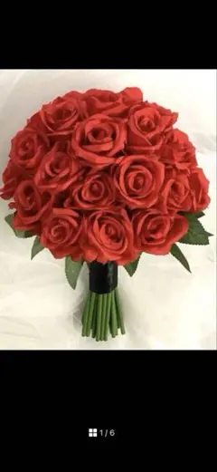 赤い薔薇30本プリザーブドフラワーブーケ　クラッチ　ラウンド