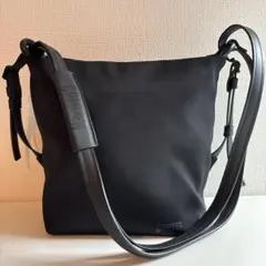 00s archive Y2K one shoulder bag black