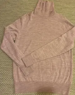 ユニクロ　ハイネック　ウールセーター　サイズS ベージュ