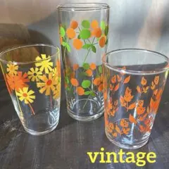 昭和レトロポップ︎✦︎ヴィンテージ︎✦︎オレンジ 黄色 緑 コスモス 花柄︎✦︎グラス︎✦︎3個