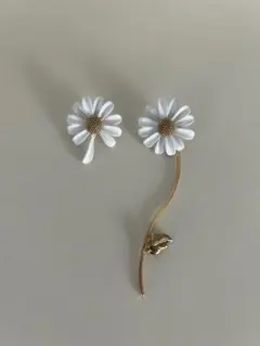 ケイトスペード　デイジー　ピアス　アシンメトリー