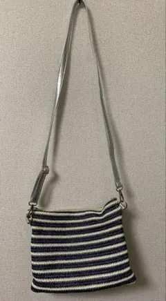 ネイビー・アイボリー　ストライプ編み　ショルダーバッグ