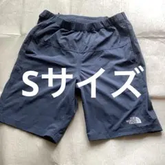 ショートパンツ