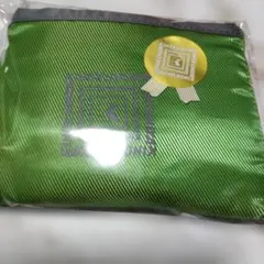 KINOKUNIYA コンパクトバッグ限定完売品 シャイニーグリーン❤新品未開封のサムネイル
