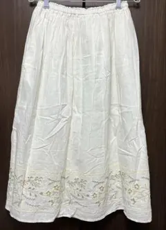 サマンサモスモス SM2 夏のお花とスカラップ刺繍スカート オフホワイト