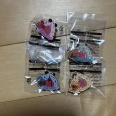 新品未開封　ディズニーリゾート　40周年　ピンバッチ　　まとめ売り