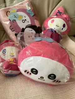 写真追加　マイメロディ　おしゃべりぬいぐるみ他3体と低反発まくら