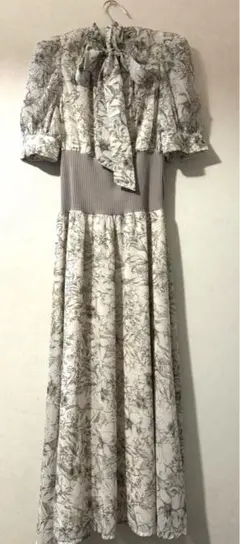 one way フレアスリーブウエストリブワンピース