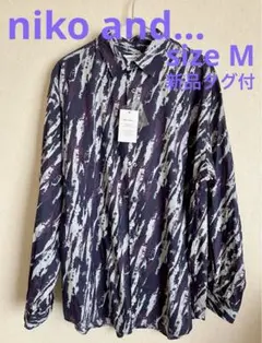 【新品未使用・タグ付】総柄プリントシャツ niko and ニコアンド 柄シャツ