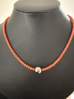 限界突破価格❣️S V黒蝶パール入りサンゴネックレス