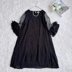 美品♡カロリナグレイサー シアースリーブプリーツワンピース meg