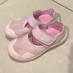 【17cm】ニューバランス　サンダル　ピンク メッシュ キッズ