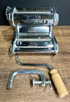 Item thumbnail for item 51484428-6753-47d4-90ca-0f643c363a07