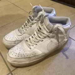 Nike ホワイト ハイカットスニーカー