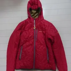 AIGLE フード付き赤ダウンジャケット