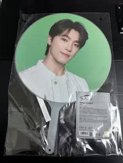 ディノ SEVENTEEN FOLLOW AGAIN うちわ 6