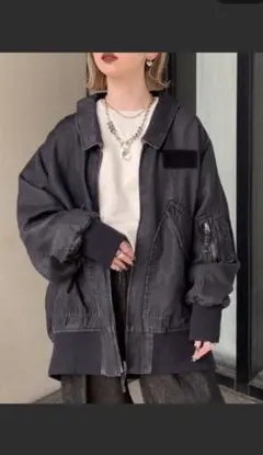 ジーナシス　リバーシブルブルゾンのサムネイル