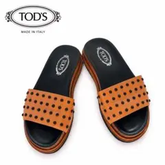 美品TOD'S スタッズ レザー サンダルのサムネイル