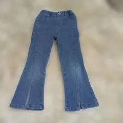 デニムブルー フレアパンツ スリット入り　120㌢