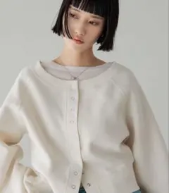 LOWRYS FARM / リバーシブルオフショルウラケプルオーバー