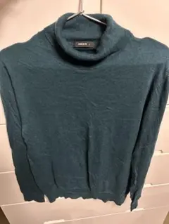 ハイネック ニット