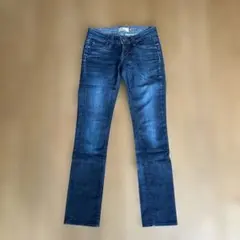 Paige Premium Denim ストレートデニム 24のサムネイル