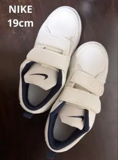 NIKE ナイキ キッズ スニーカー 19cm 白×ネイビー 通学 運動靴