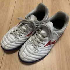 Mizuno サッカーシューズ 人工芝用 ホワイト/レッド 22.5㎝