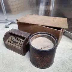 火鉢　煙草盆　アンティーク雑貨　骨董品　灰皿　箱火鉢のサムネイル