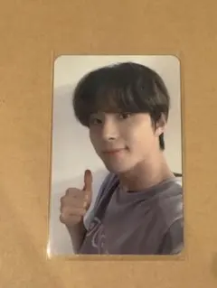 Item thumbnail for item 7ff3b286-3d96-4368-bda2-1270dd3f9996