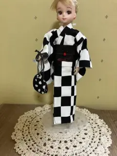 ハンドメイド22cmドール服　リカちゃん　浴衣3点セット　モノトーン市松模様