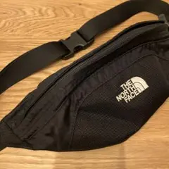 THE NORTH FACE ブラック ボディバッグ