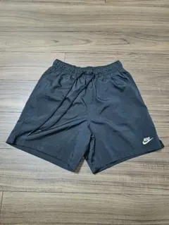 NIKE ナイロン ウーブンハーフパンツ ブラック Sサイズのサムネイル