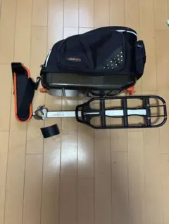 サイクルキャリア　IBERAイベラ 自転車コミュターバック 　リアキャリアバック Amazon | IBERA(イベラ) PakRak 自転車リアキャリアIB-RA11