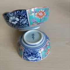 花柄装飾の陶器鉢6個セット（大小各3個）