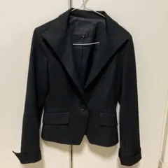 黒 テーラードジャケット
