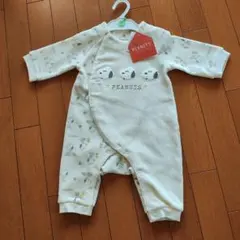新品 出産準備 お祝い 男女兼用 PEANUTS スヌーピーロンパース60-70