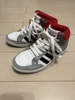 18cm adidas ハイカットスニーカー 白/赤/灰