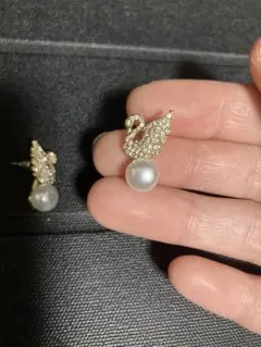 白鳥　ピアス　パール　結婚式　入学式　フォーマル　スワロフスキー