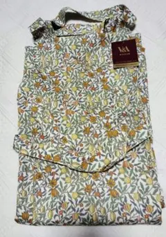 V&A 花柄エプロン コットン製