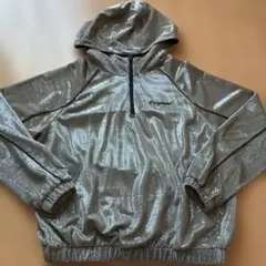 FOREVER 21 ハーフジップ パーカー シルバー ラメのサムネイル