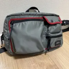 【極美品】PORTER 吉田カバン　ボディバッグ ウエストポーチ　シルバーのサムネイル