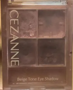 CEZANNE ベージュトーンアイシャドウ 02