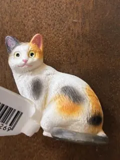 三毛猫　フィギュア