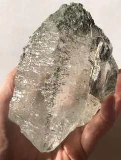 ヒマラヤ マニハール産 ルチル＆アテナース入り水晶 クローライト